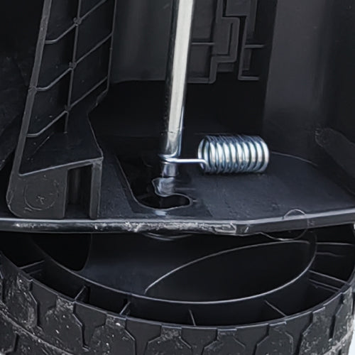 Réglage axial de la hauteur de coupe avec 3 positions (25, 45 et 65 mm)